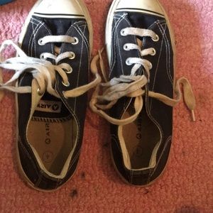 Converse air walks
